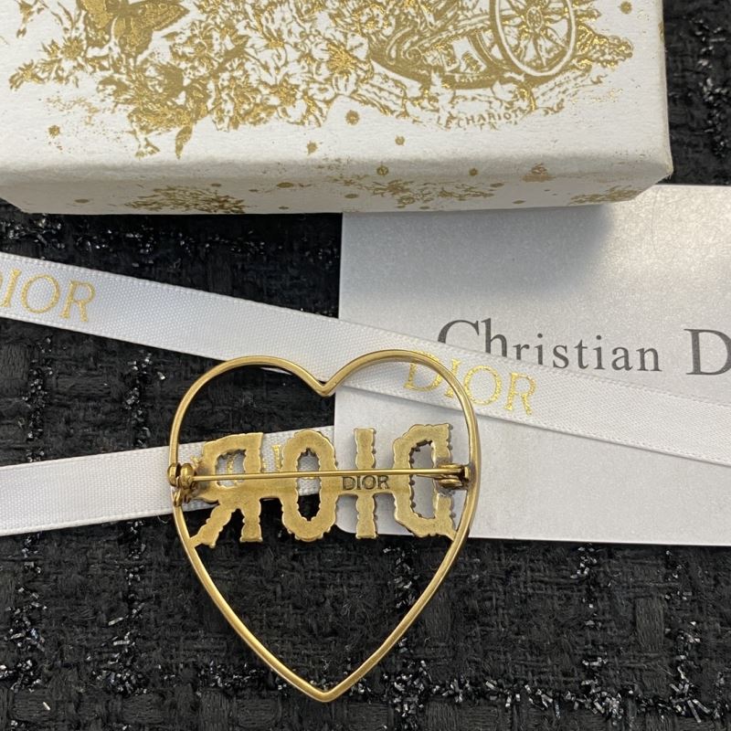 Christian Dior Brooches